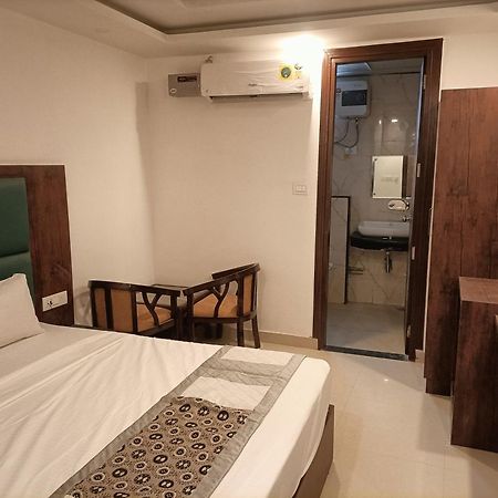 Hotel Grand Aerotech New Delhi Exterior photo