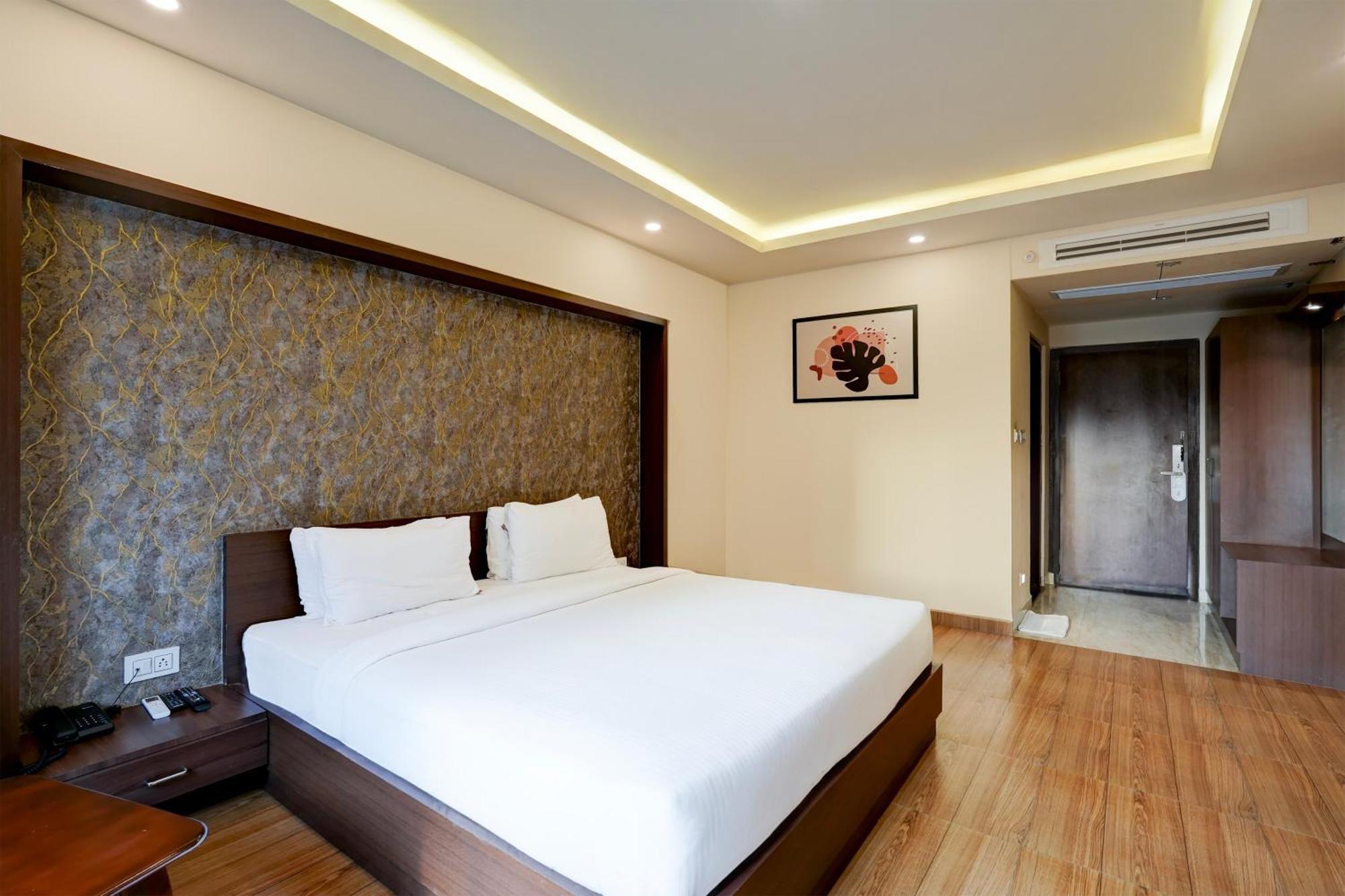Hotel Grand Aerotech New Delhi Exterior photo